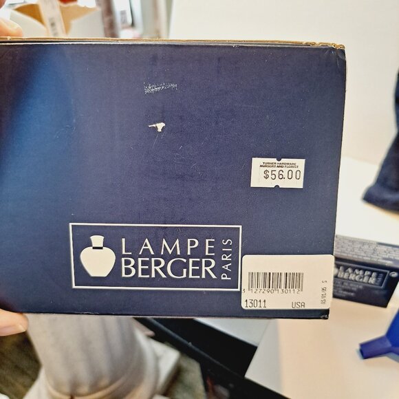 LAMPE BERGER Swirl Ribbed Clear Glass Fragrance Lamp w/Wick Cap & Crown in box - Picture 10 of 11